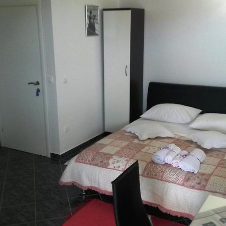 Rajcic Apartments Rogoznica  Oda fotoğraf
