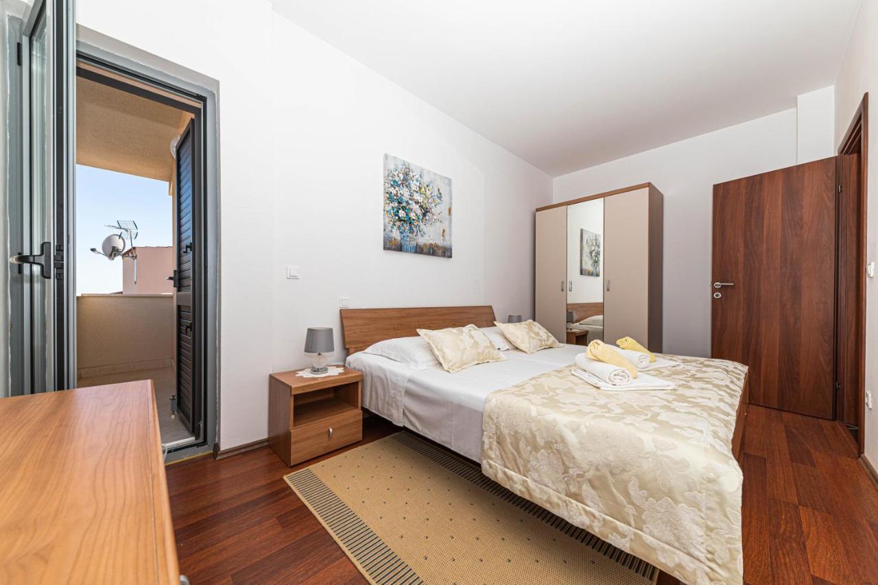 Rajcic Apartments Rogoznica  Dış mekan fotoğraf