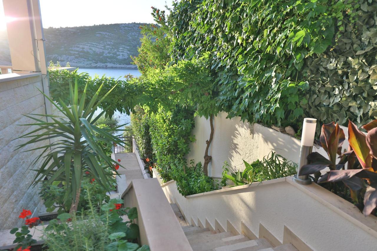 Rajcic Apartments Rogoznica  Dış mekan fotoğraf