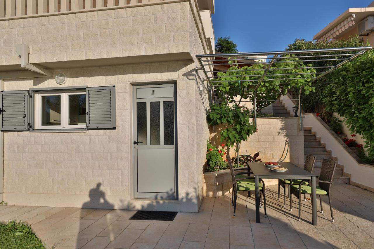 Rajcic Apartments Rogoznica  Dış mekan fotoğraf