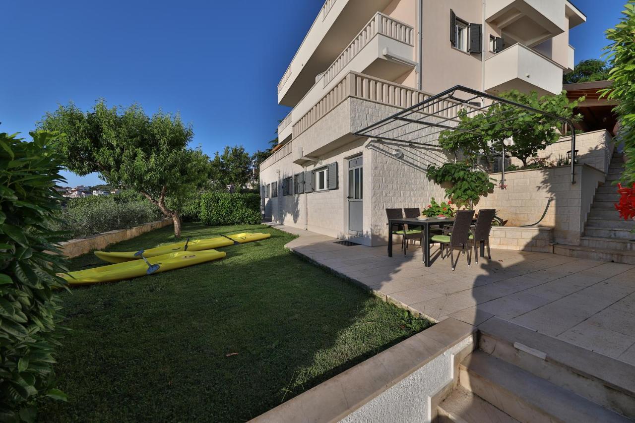 Rajcic Apartments Rogoznica  Dış mekan fotoğraf