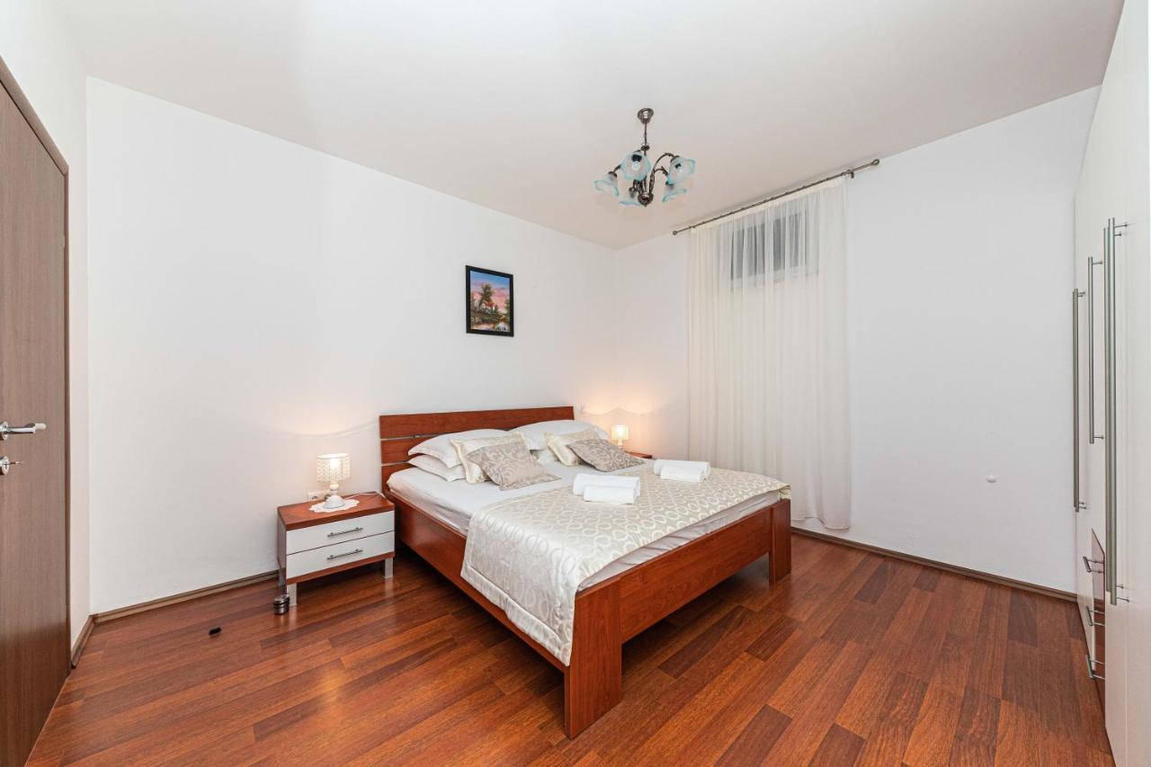 Rajcic Apartments Rogoznica  Dış mekan fotoğraf