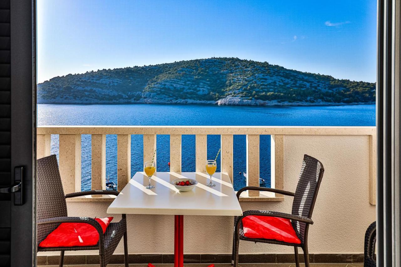 Rajcic Apartments Rogoznica  Dış mekan fotoğraf