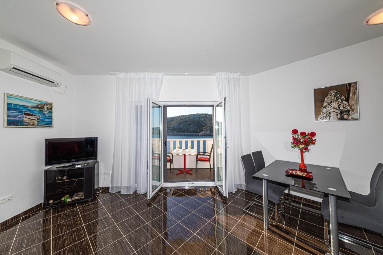 Rajcic Apartments Rogoznica  Dış mekan fotoğraf