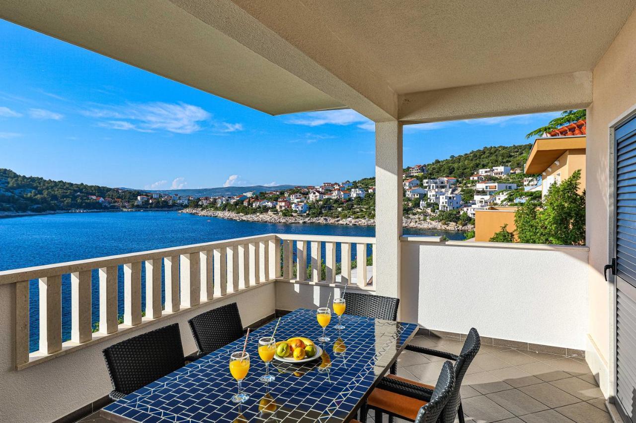 Rajcic Apartments Rogoznica  Dış mekan fotoğraf